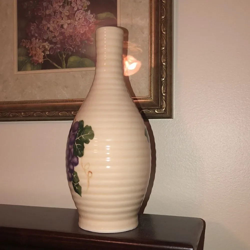 Vintage Hand Painted Vase with Grapes - Picture 3 of 6